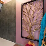 Centre Au Chardon فندق مبيت وإفطار
