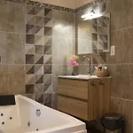 Bed & Breakfast Centre Au Chardon Fallais