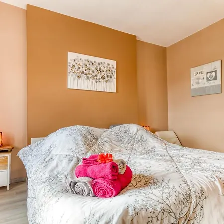 Bed & Breakfast Centre Au Chardon Fallais