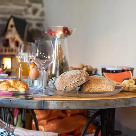 Bed & Breakfast Centre Au Chardon Fallais