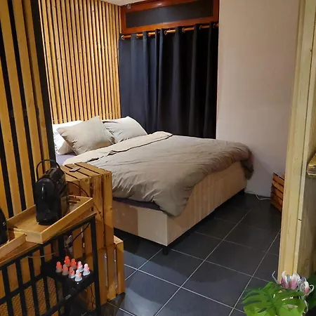 Centre Au Chardon Bed & Breakfast