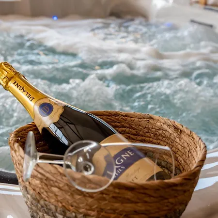 Centre Au Chardon 4* Fallais