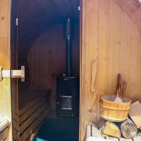 Centre Au Chardon 4* Fallais