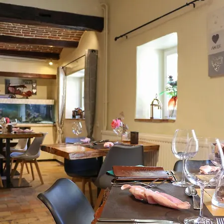 Centre Au Chardon Alojamento de Acomodação e Pequeno-almoço 4*