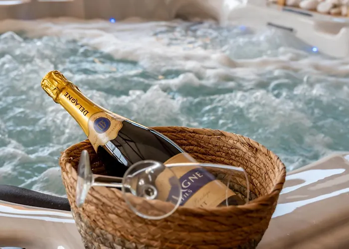 Centre Au Chardon 4* Fallais