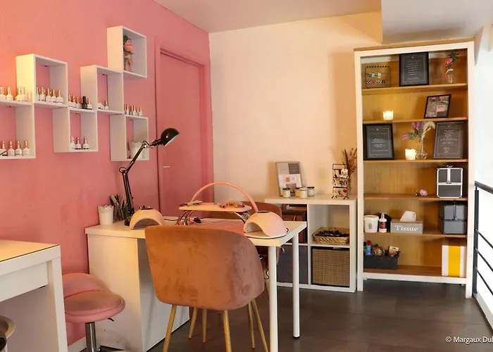 Centre Au Chardon 4* Fallais