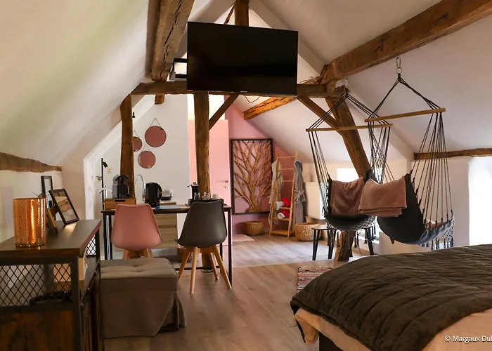 Centre Au Chardon Alojamento de Acomodação e Pequeno-almoço Fallais